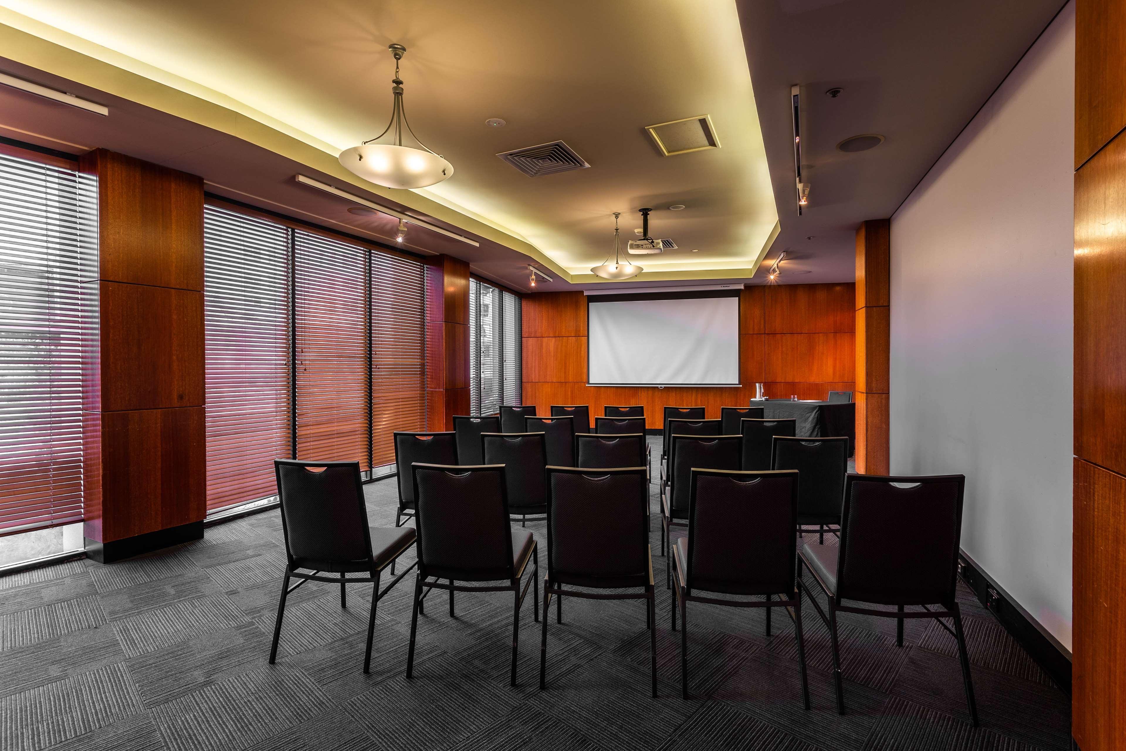 Hilton Garden Inn Даруин Екстериор снимка