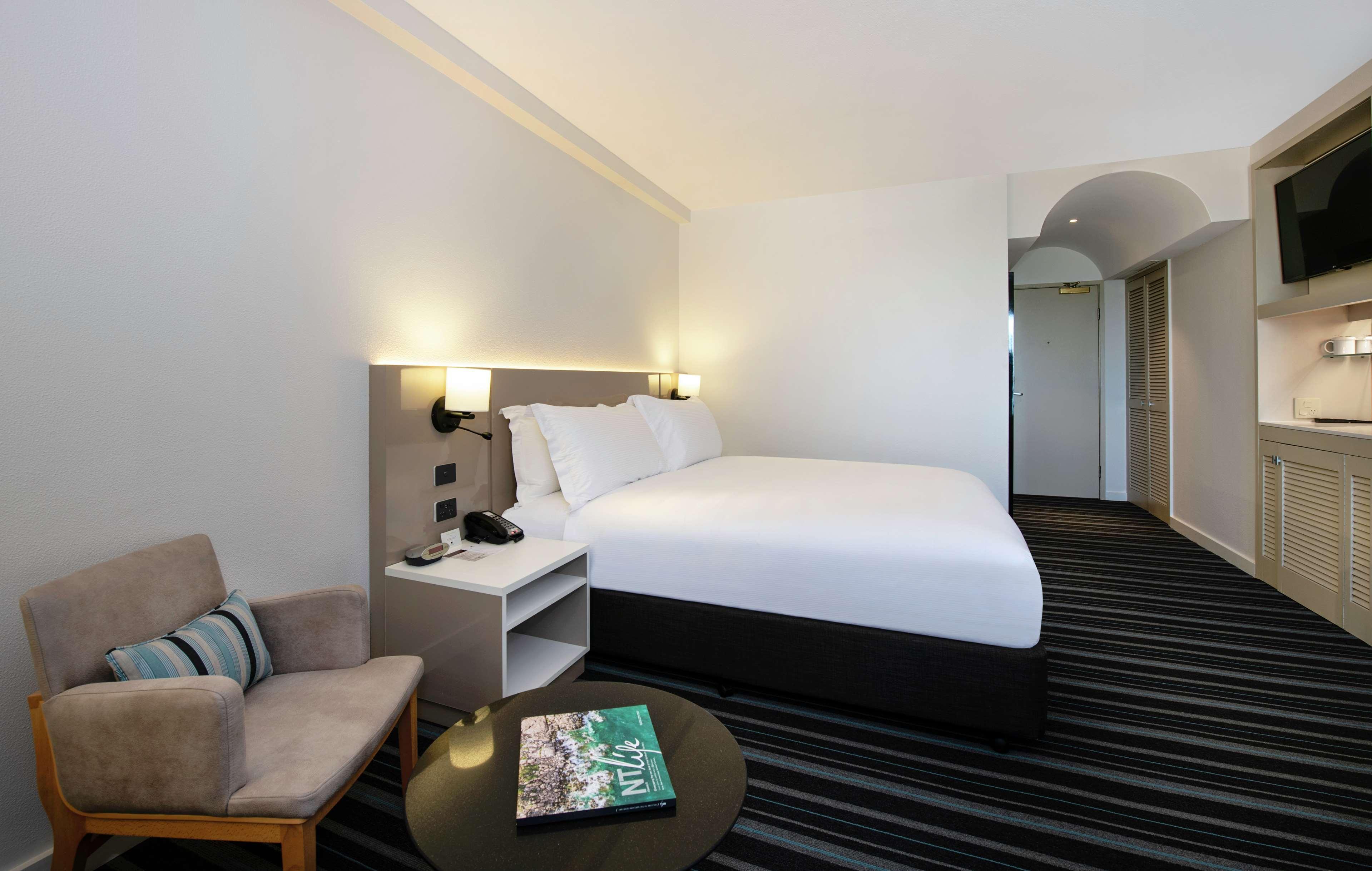 Hilton Garden Inn Даруин Екстериор снимка