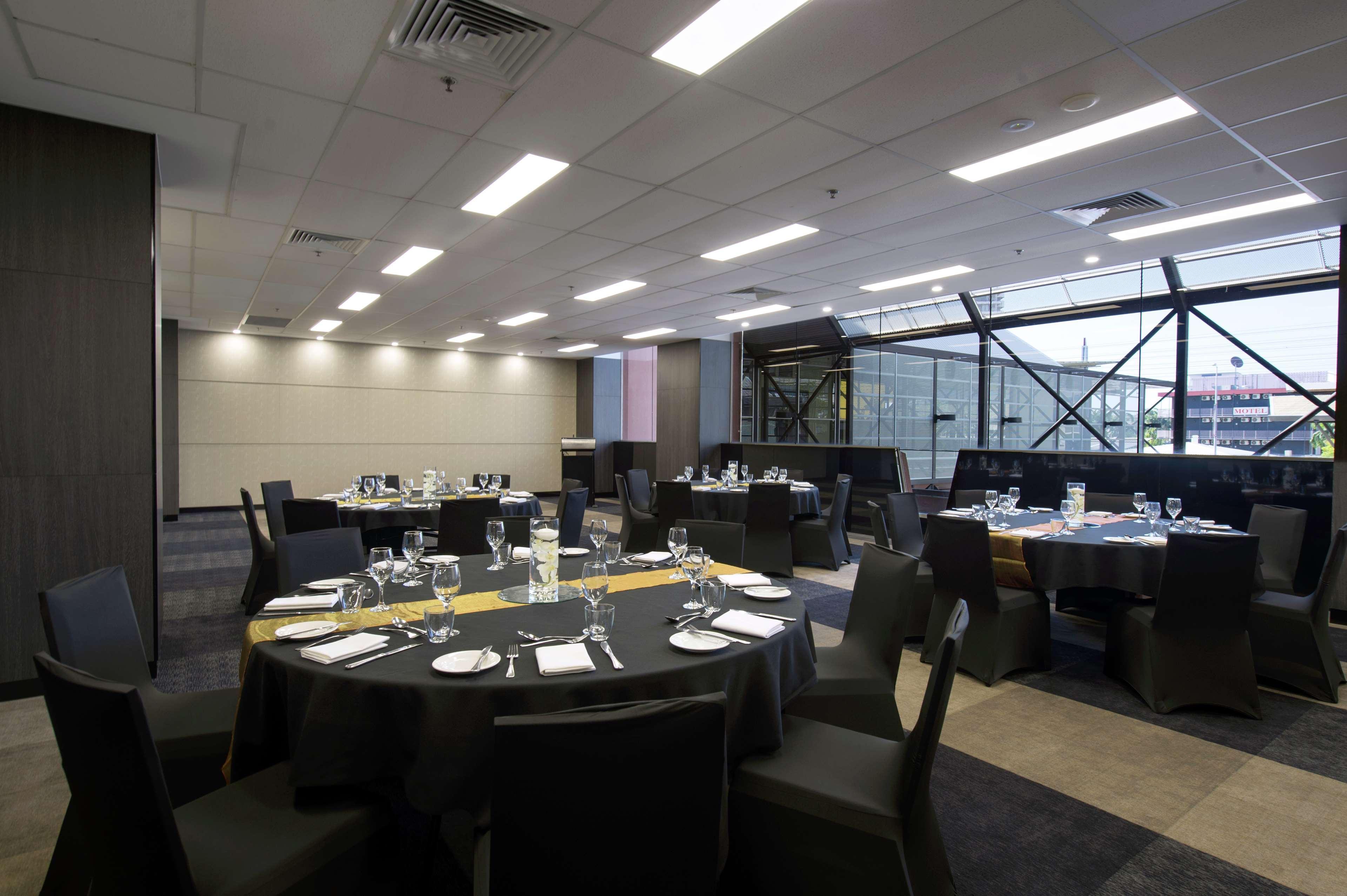 Hilton Garden Inn Даруин Екстериор снимка